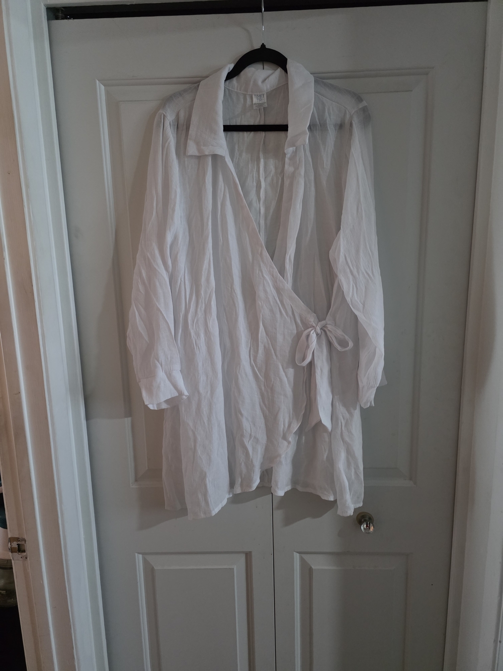 Time and Tru White Wrap-Front Tunic with Side Tie